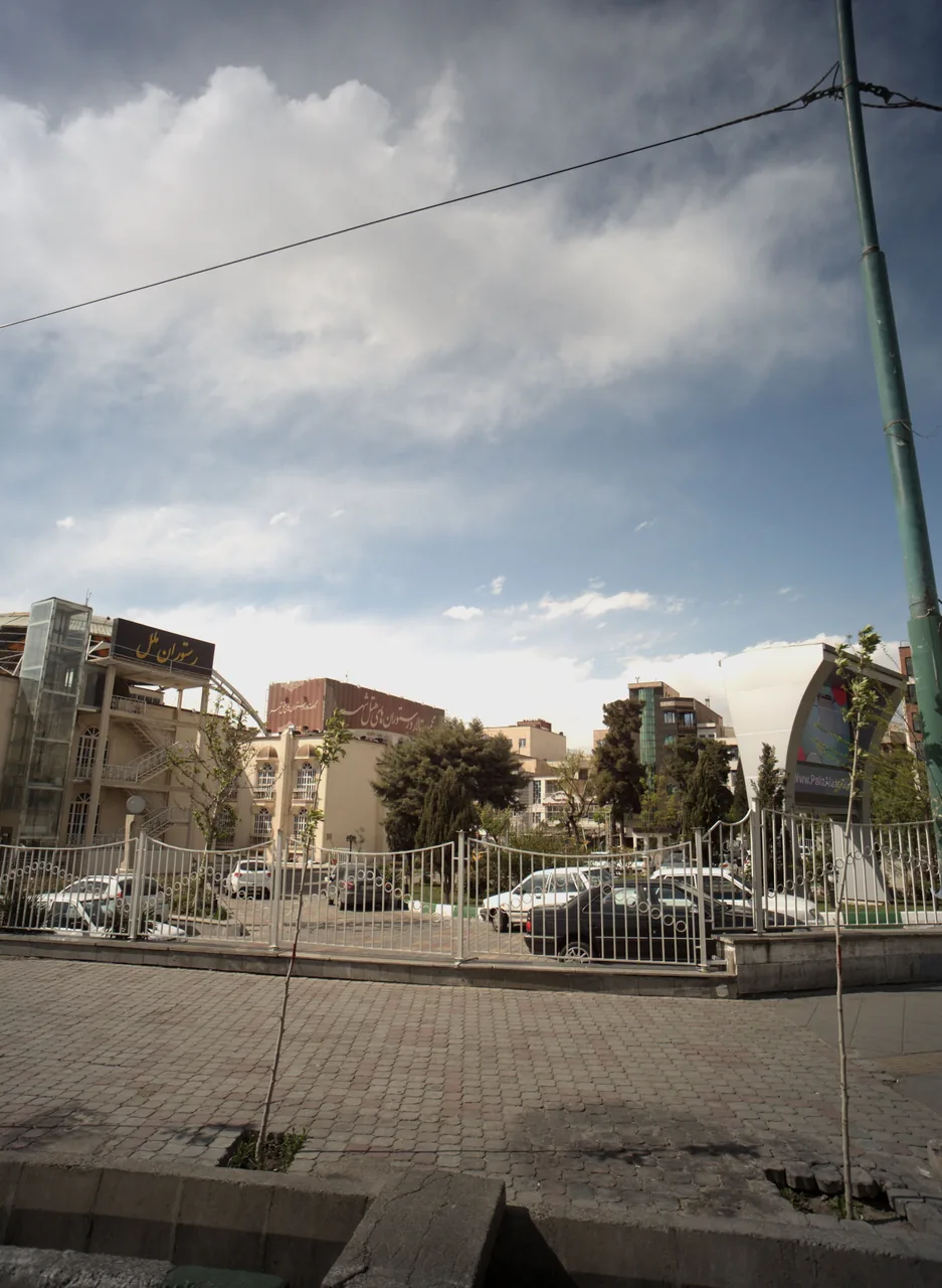 رستوران ملل