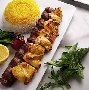 کافه رستوران آرمانی
