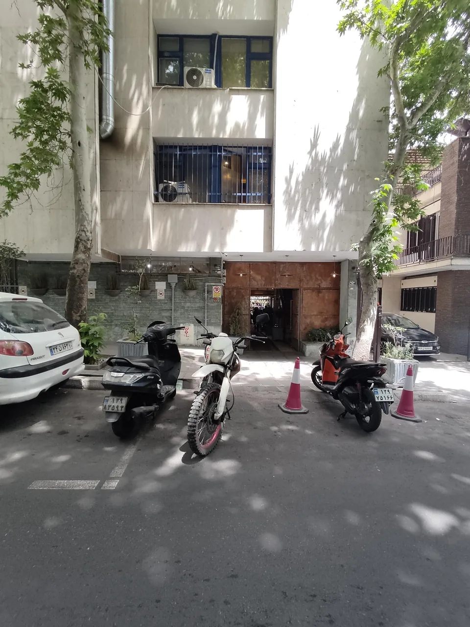 عمارت پلاک ۸۵ - تصویر 3