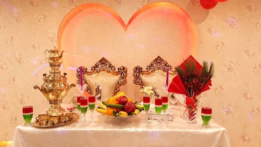 تالار ورستوران قائم