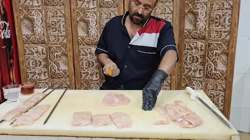 تالار ورستوران قائم