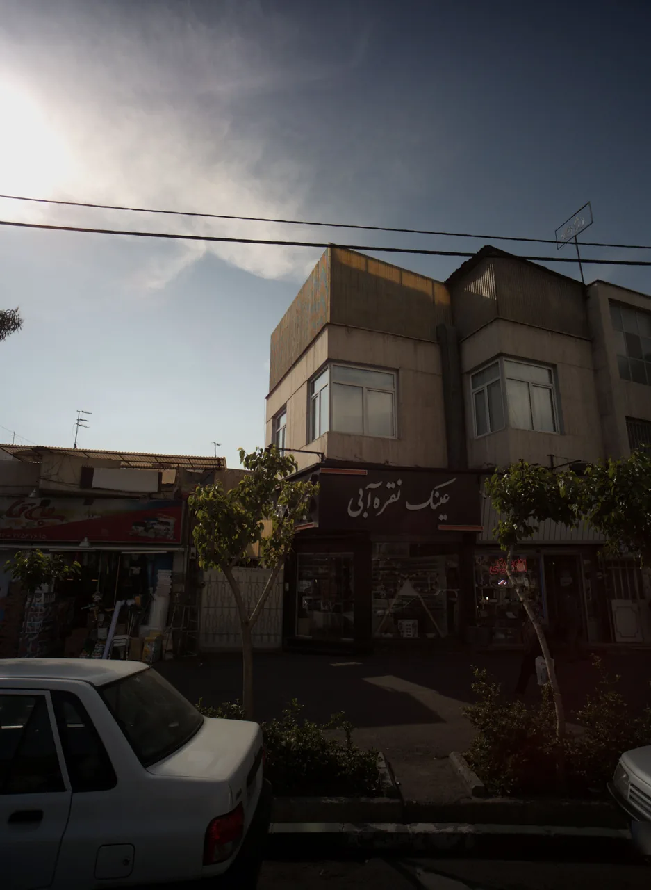 عینک نقره آبی - تصویر 2