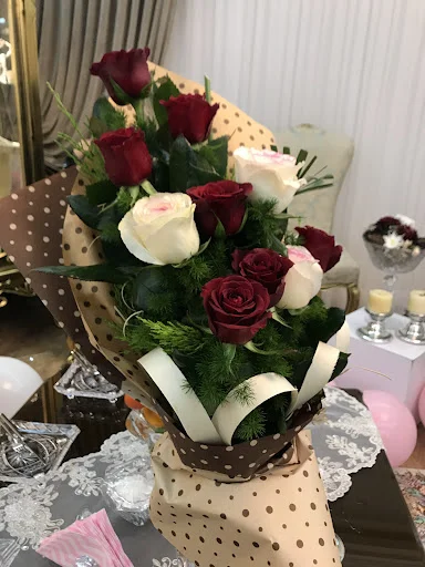 گلفروشی طاها