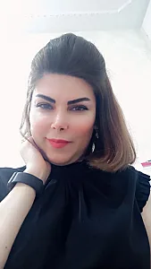 پاکسازی و فیشیال پوست ساناز