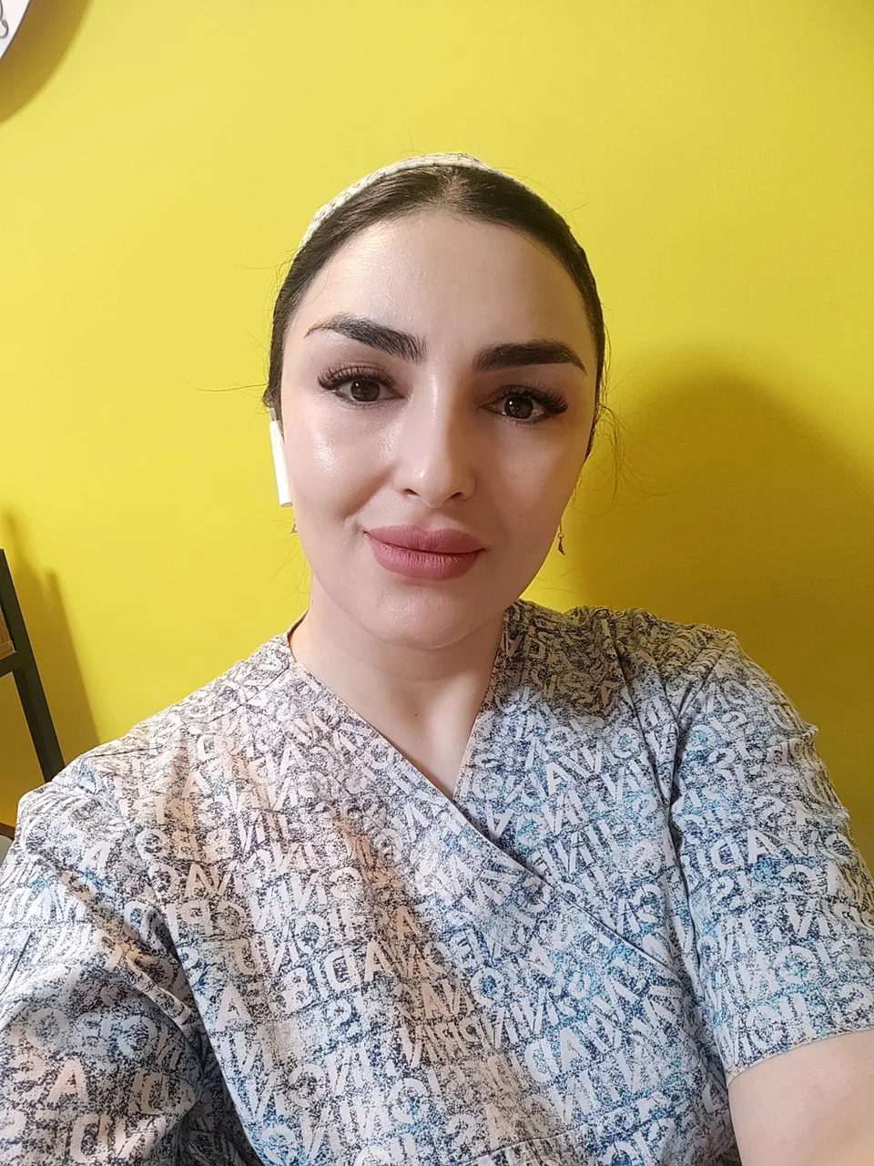 مراقبت تخصصی پوست و‌مو هستی کهزاد - تصویر 4