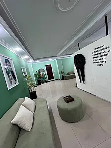 کلینیک زیبایی پارسا