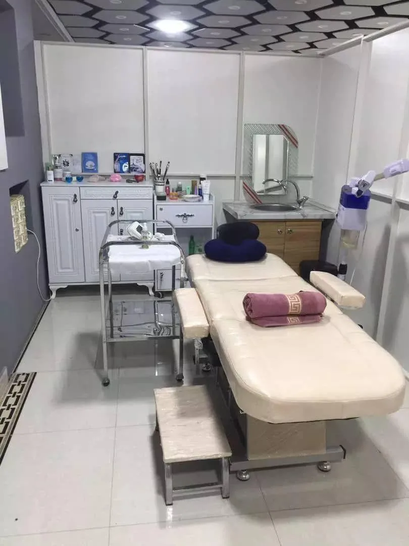 کلینیک پوست و زیبایی ژیلاوَش - تصویر 3
