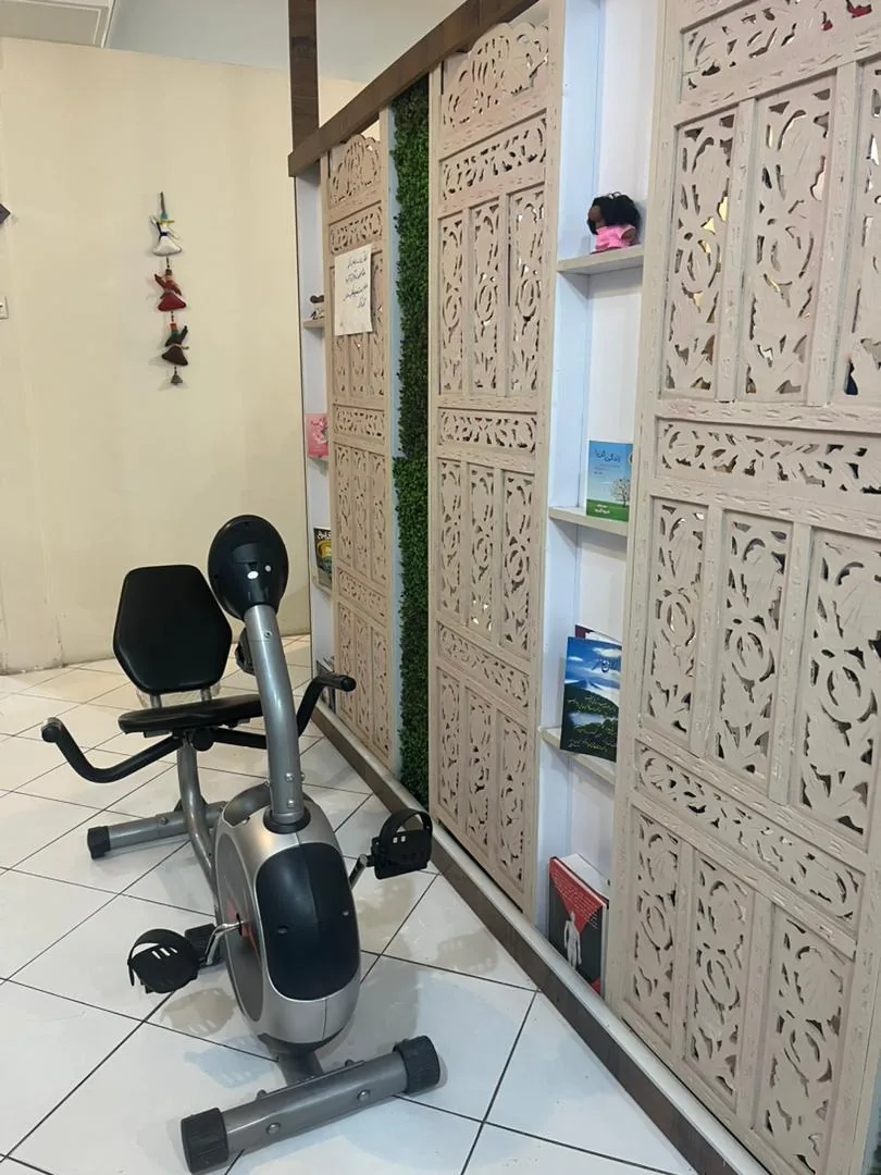 مرکز فیزیوتراپی شکوفه گودرزی - تصویر 3