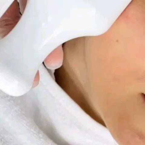مرکز زیبایی پوست و ماساژ بانوان ویدا - تصویر 4