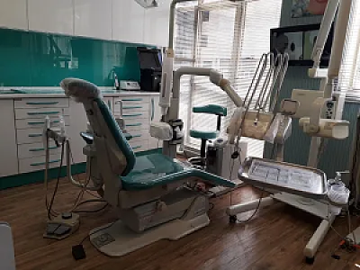 دندانپزشکی دکترهاشمی پناه