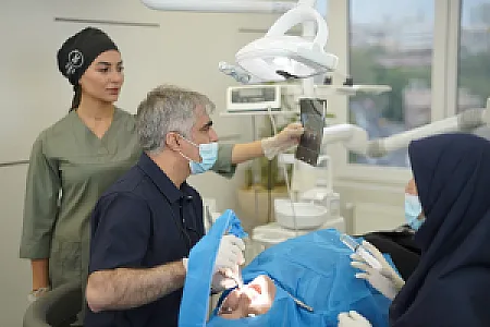 کلینیک تخصصی دندانپزشکی دکتر حسینیان