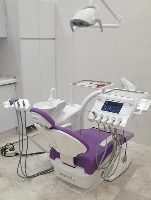 مرکز تخصصی دندانپزشکی دکتر فائزه عطری