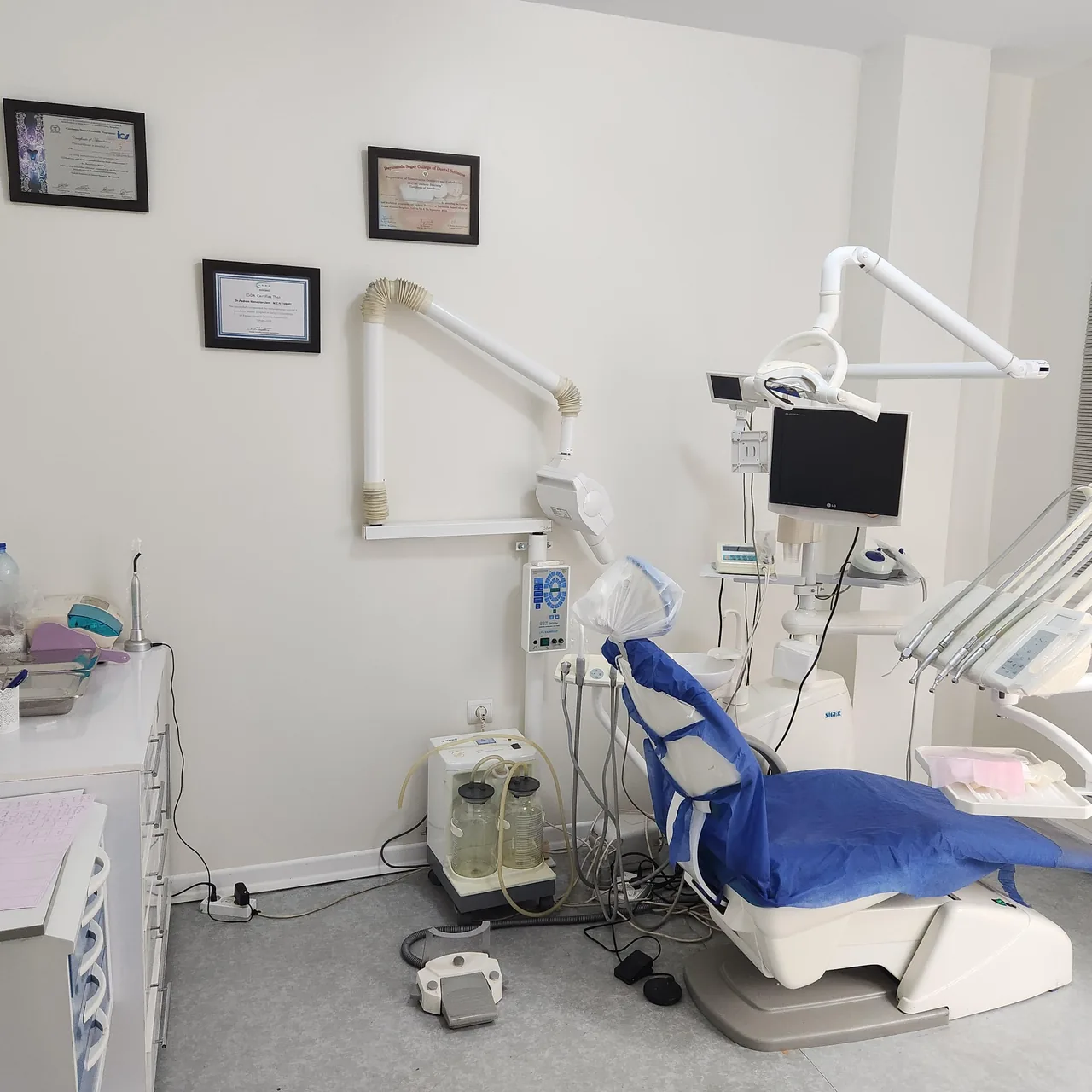 مطب دندانپزشکی دکتر پدرام نمازیان جم
