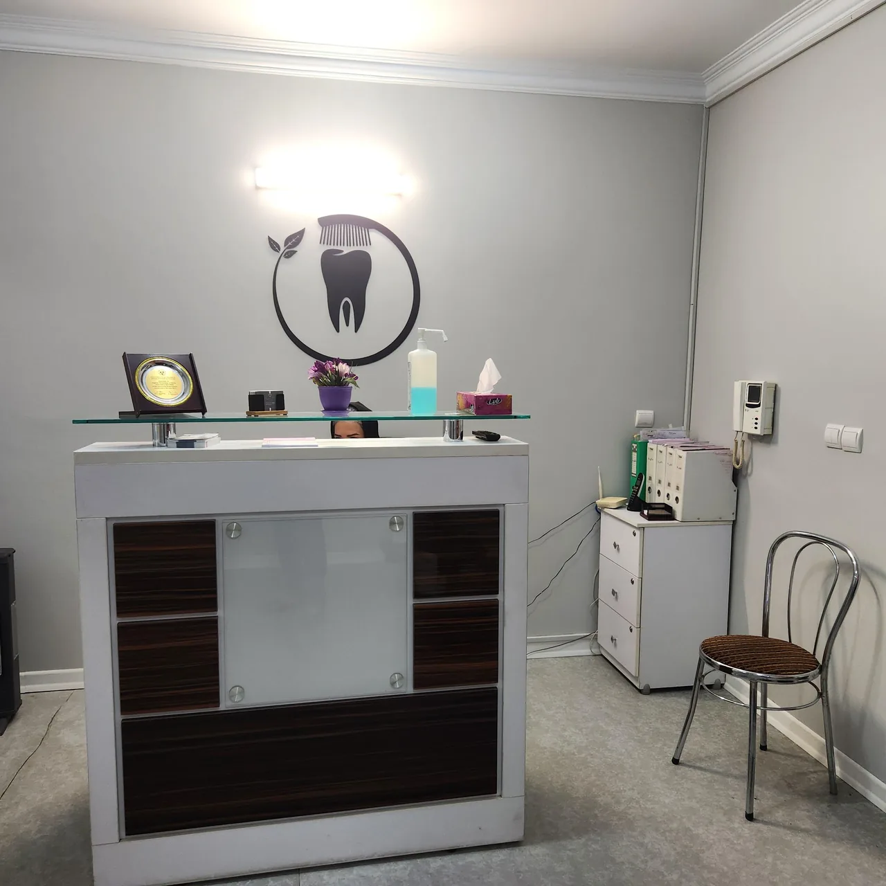 مطب دندانپزشکی دکتر پدرام نمازیان جم - تصویر 3