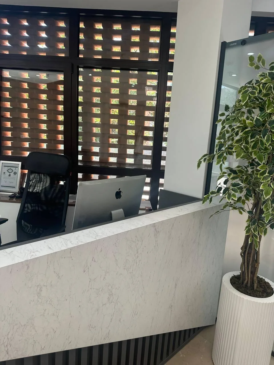 کلینیک دندانپزشکی سرینا - تصویر 2