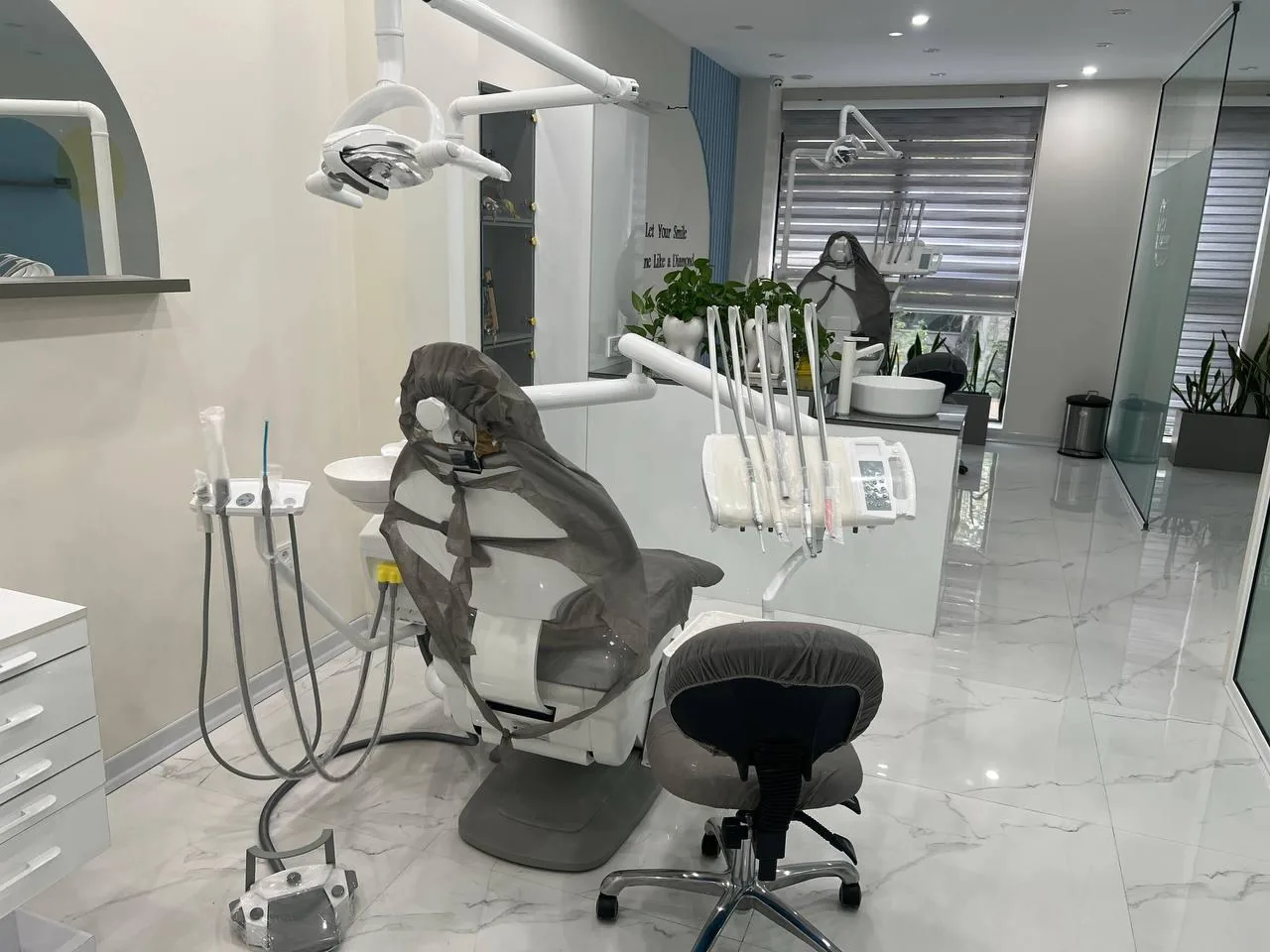 مطب تخصصی ارتودنسی دکتر فاطمه نامور