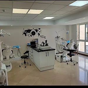 دندانپزشکی دکتر مهدی ملائی