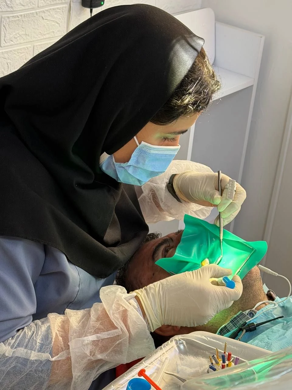 درمانگاه‌ دندانپزشکی اسطوره - تصویر 3