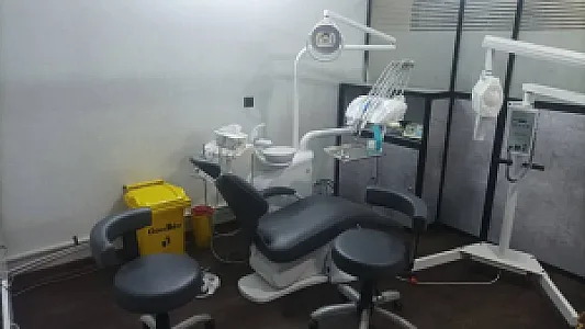 دندانپزشکی میلان