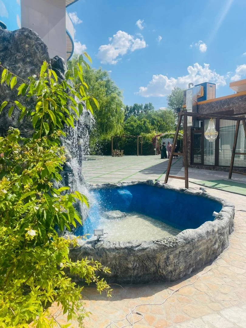 باغ تالار الماس - باغ تالار در تبریز