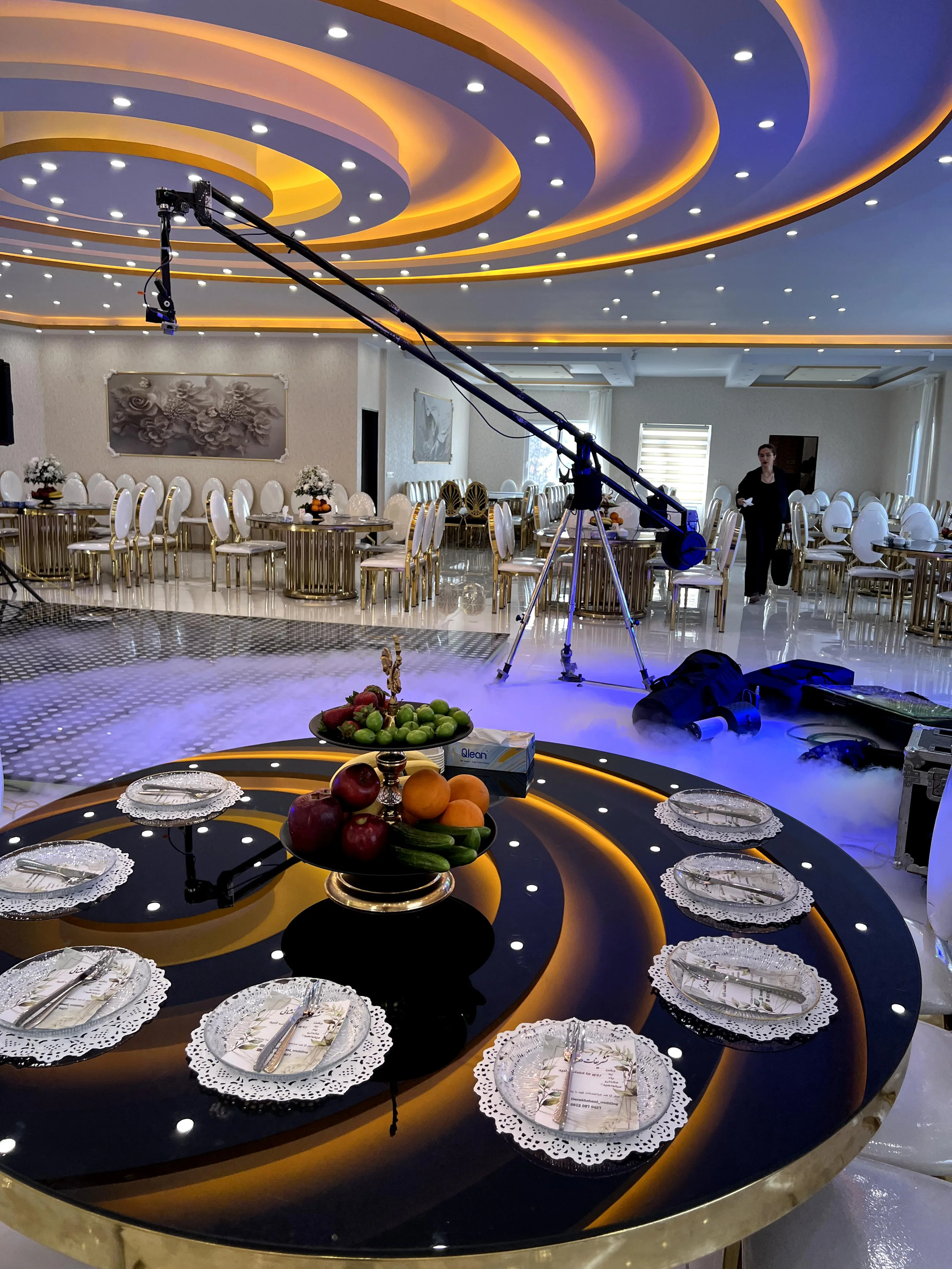 باغ تالار یونیک - باغ تالار در تبریز