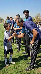 مدرسه فوتبال استعدادهای درخشان روستوف