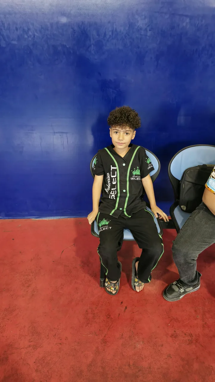 باشگاه صنعت و معدن - تصویر 2