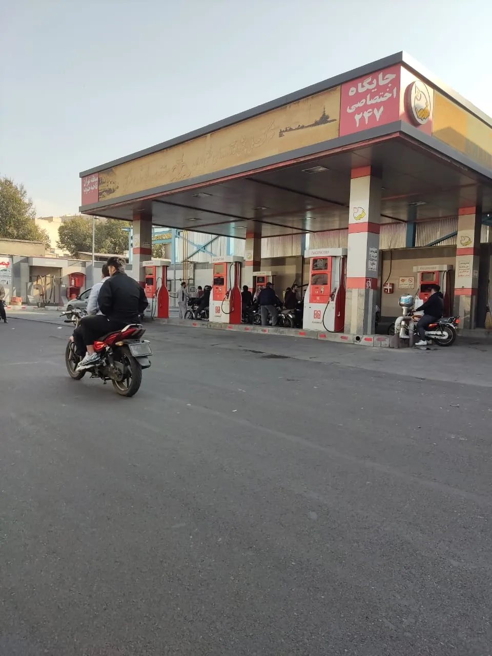 پمپ بنزین اختصاصی ۲۴۷ - تصویر 3