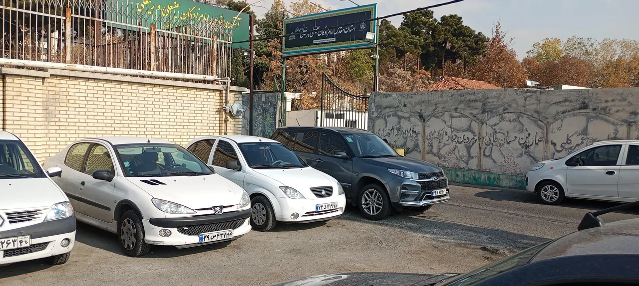 پارکینگ امامزاده