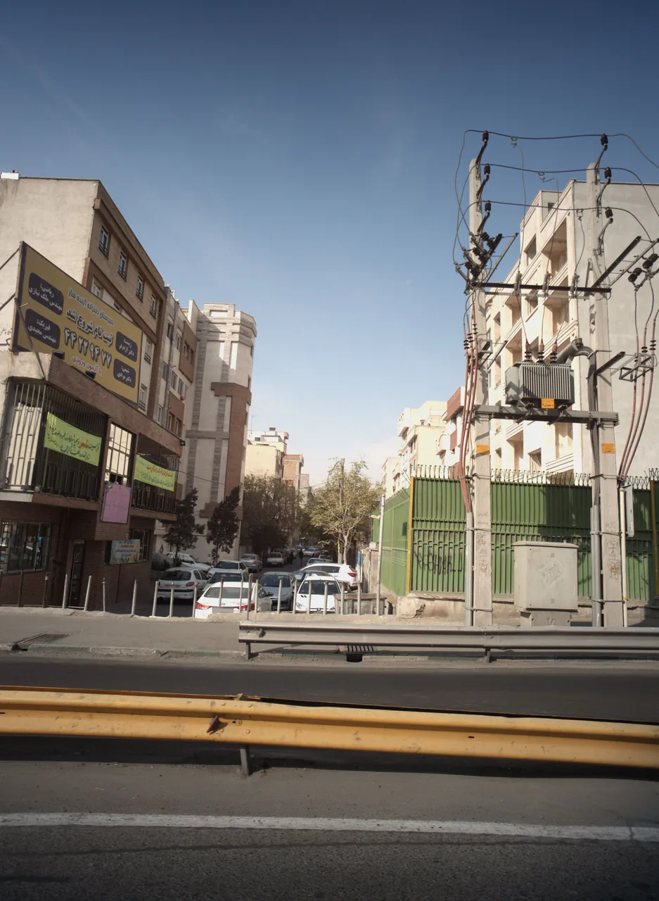 دبیرستان دخترانه آینده ساز