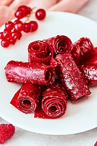 لواشک ترش و ملس محلی