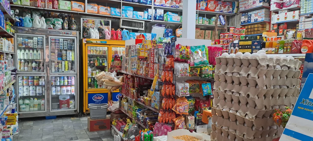فروشگاه موادغذایی آذرحزین - تصویر 2