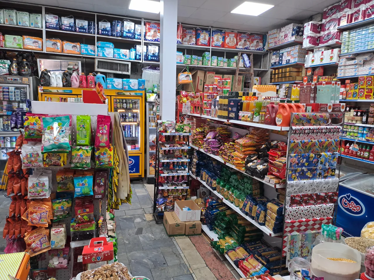 فروشگاه موادغذایی آذرحزین - تصویر 4