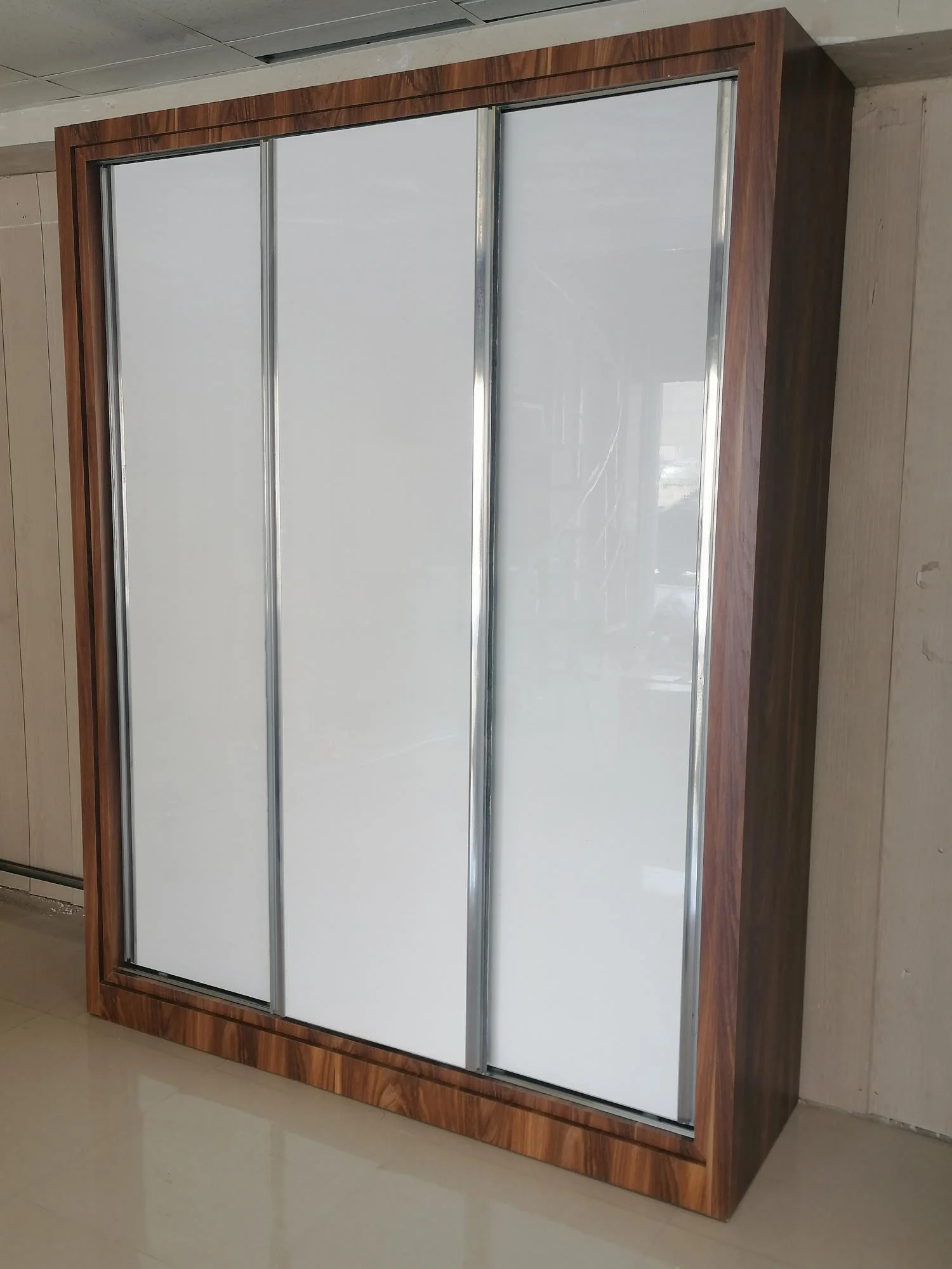 دکوراسیون دومان چوب