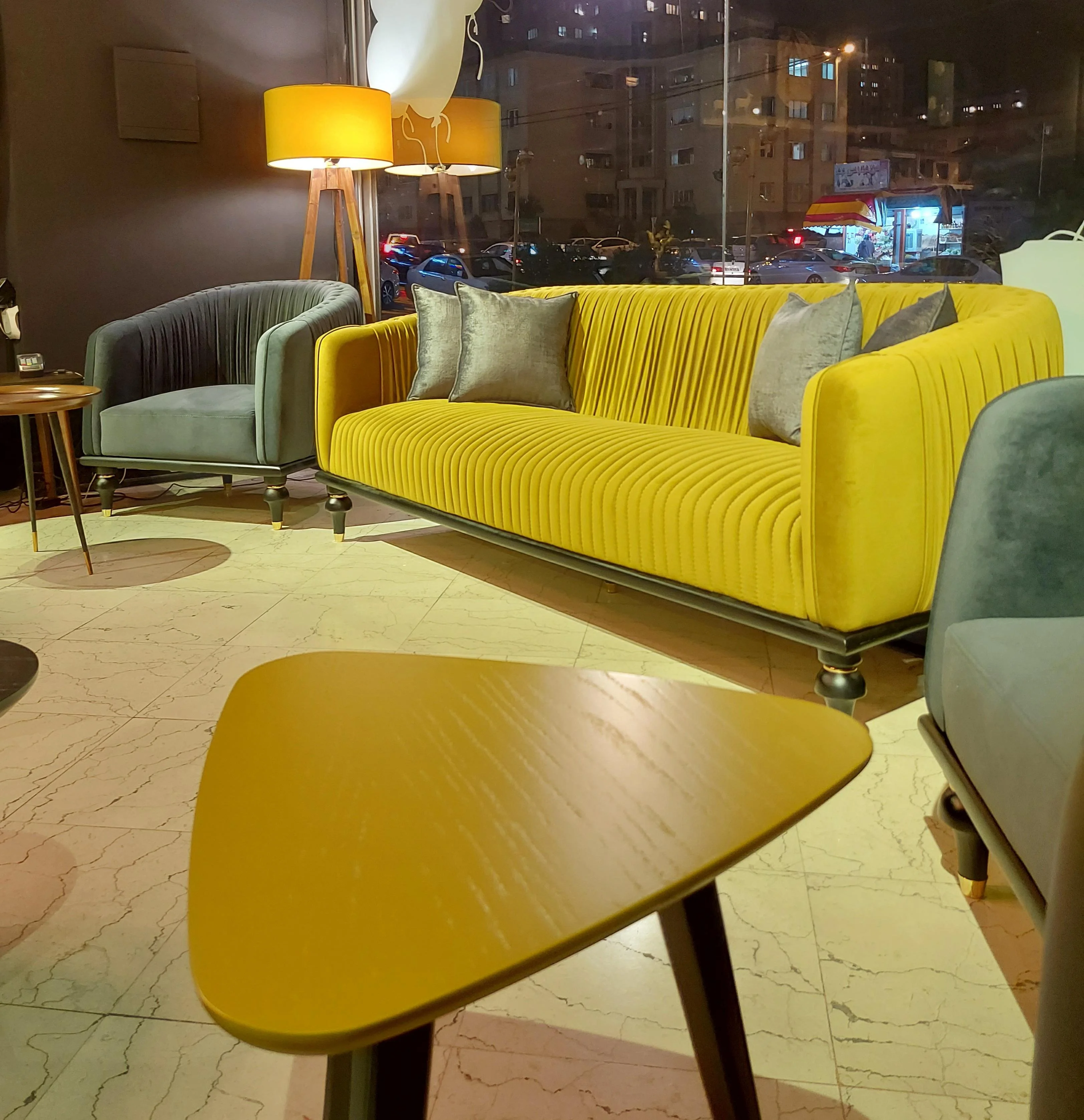 فروشگاه مبل دوکاج