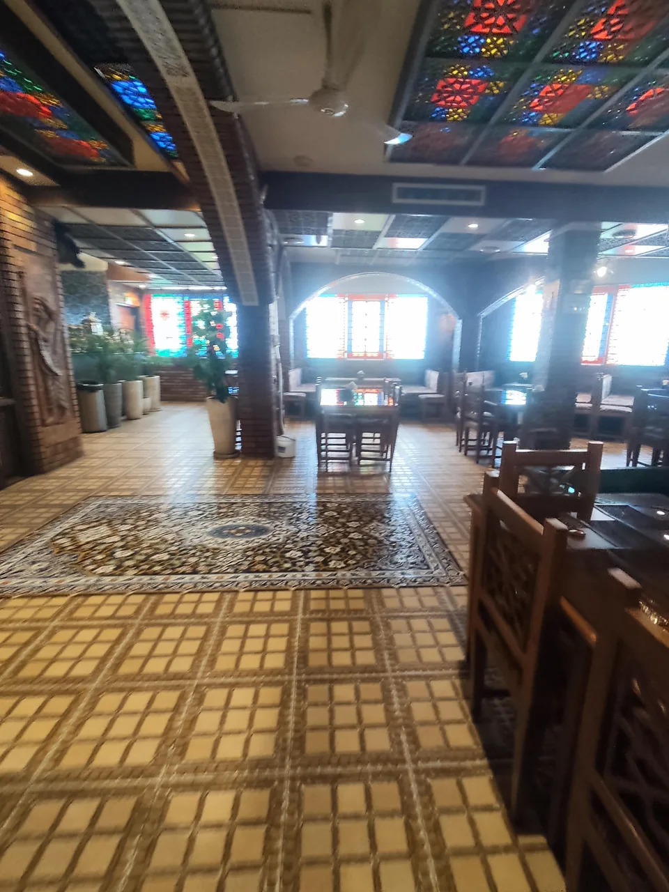 کافه رستوران سنتی قصر ایرانیان - تصویر 4