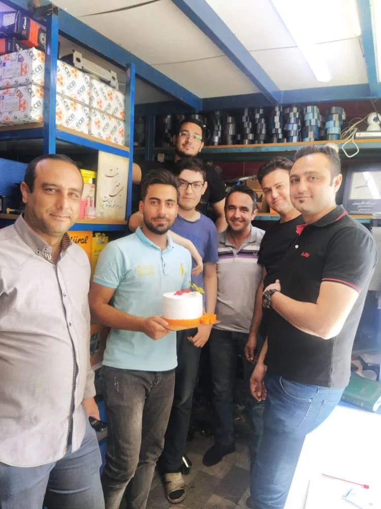 لوازم یدکی ولوو بنز حامدی