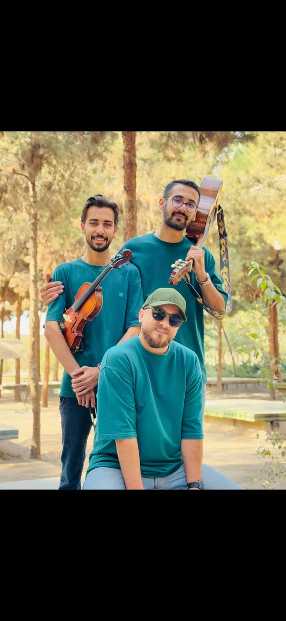 گروه موزیک سوپرایز شین - تصویر 4