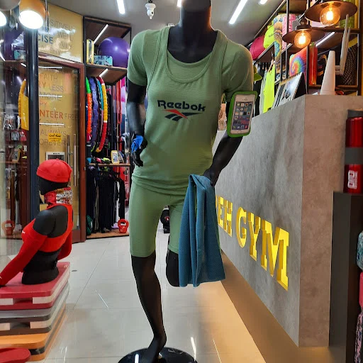فروشگاه ورزشی به جیم