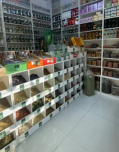 عطاری بزرگ گبرینه