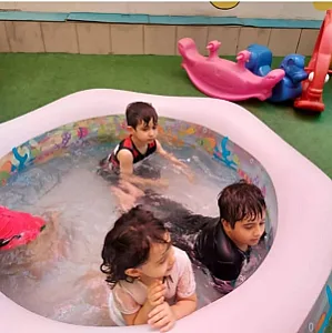 مهد کودک نیلوفر ابی