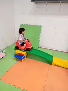 مهدکودک و پیش دبستانی سرای محله جماران