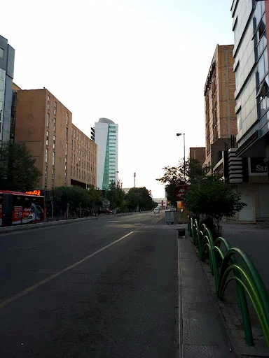 ایستگاه تاکسی آبرسان