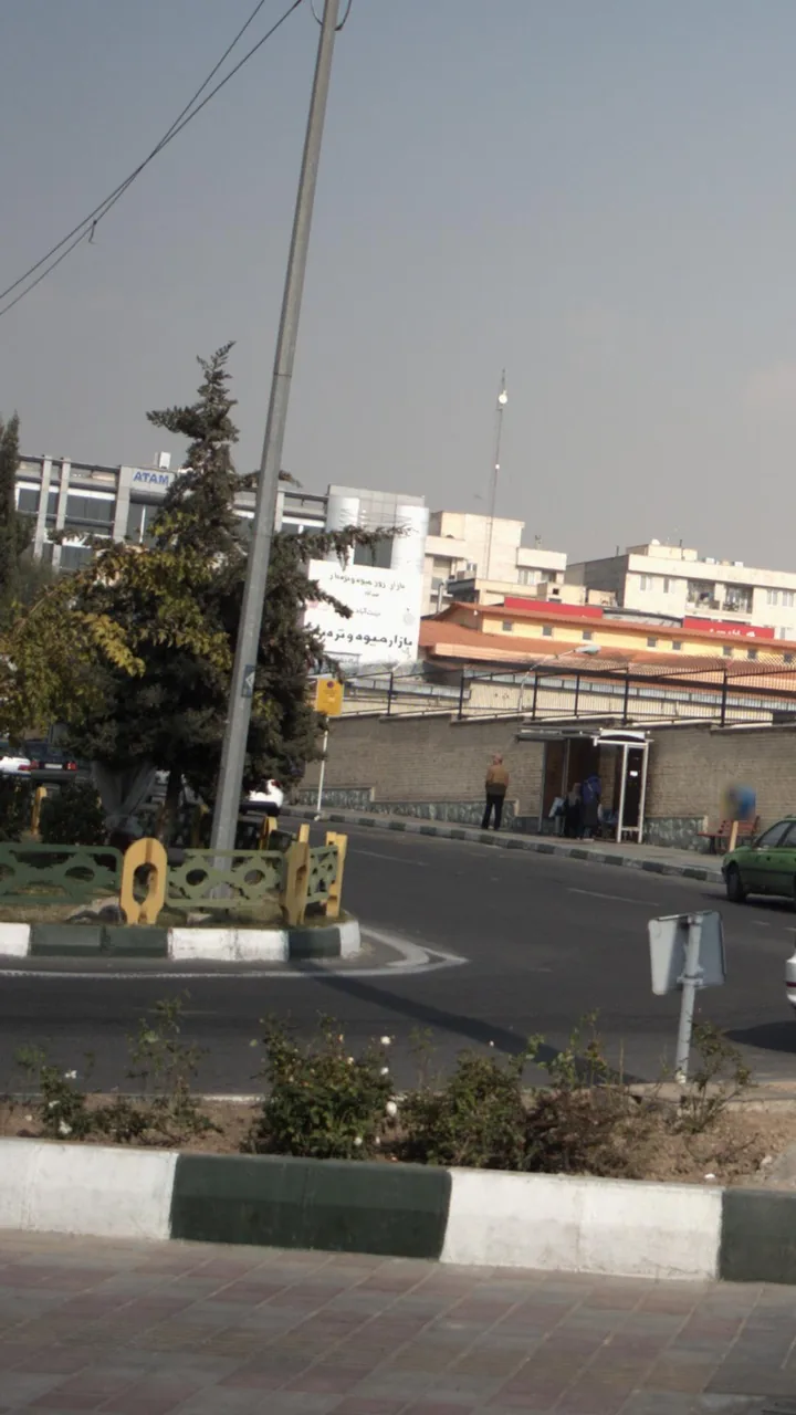 ایستگاه تاکسی - تصویر 3