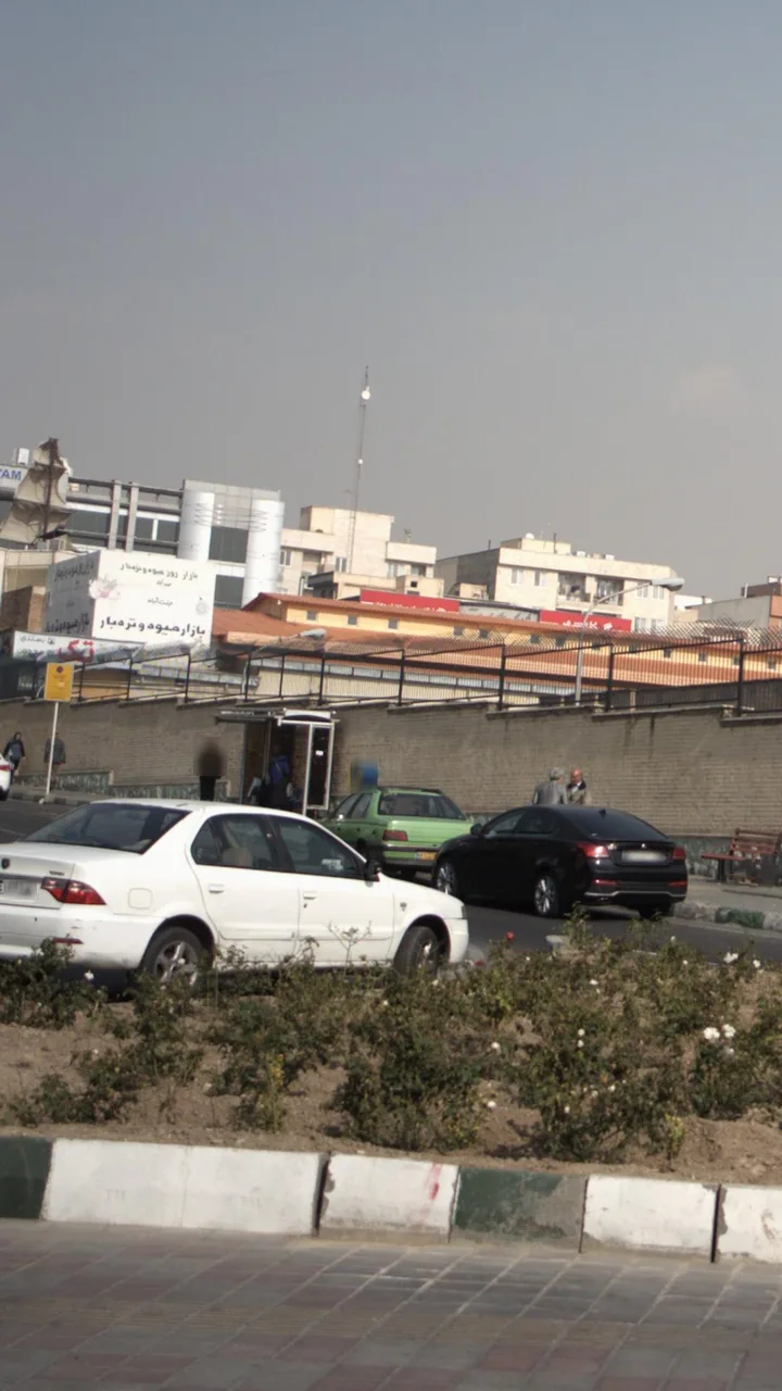 ایستگاه تاکسی - تصویر 4