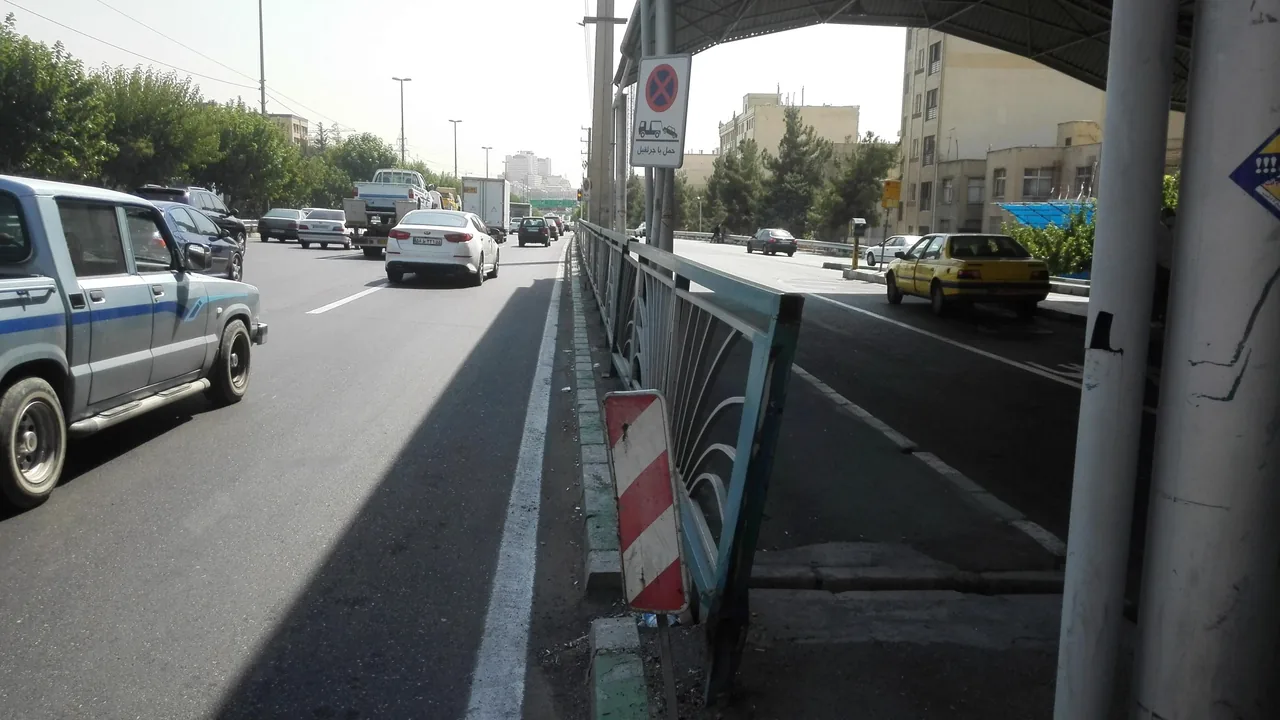پایانه تاکسیرانی جنت آباد - تصویر 2