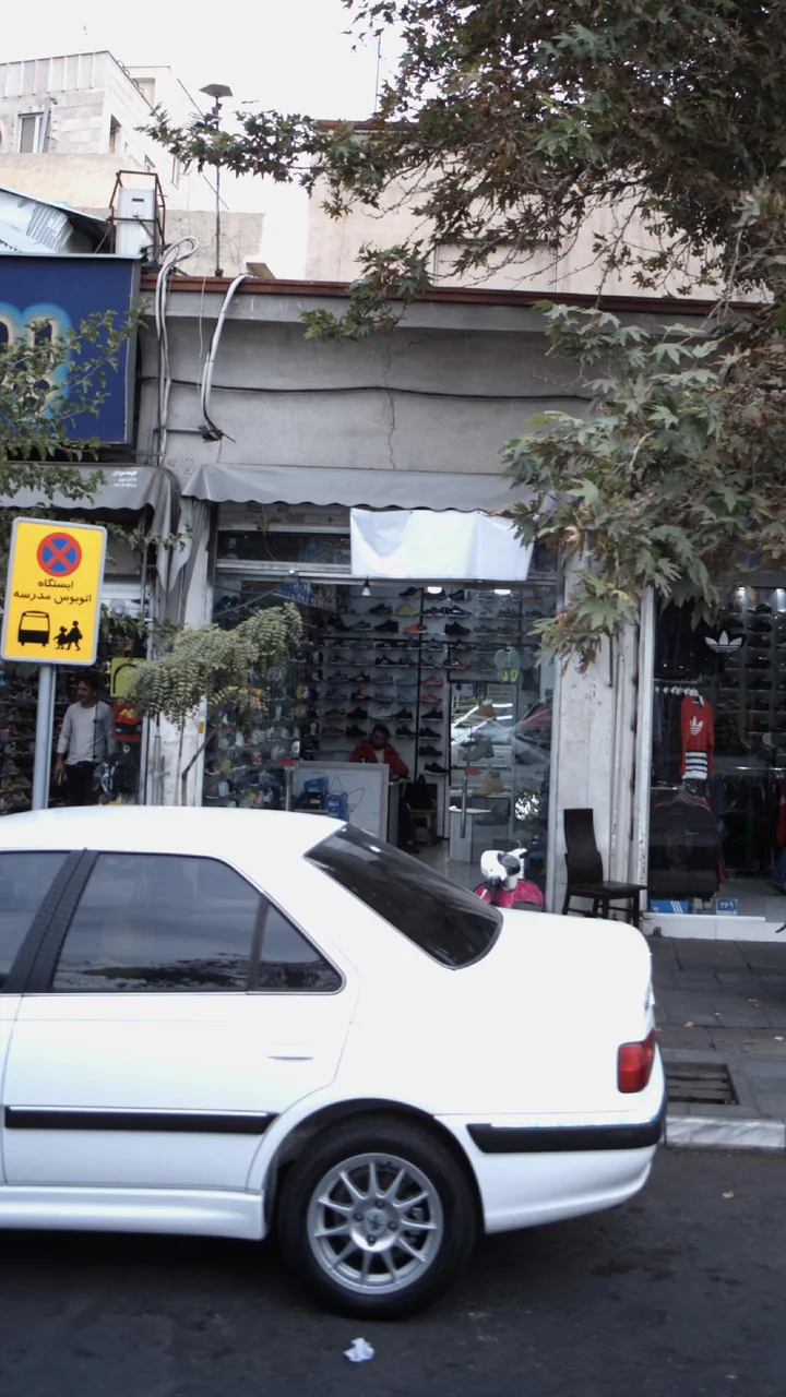 کفش فروشی - تصویر 4