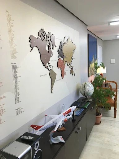 شرکت هواپیمایی و مسافرتی داملا سفر اطلس