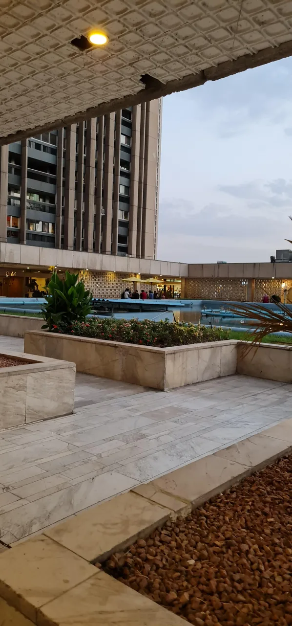 مرکز خرید آ اس پ - تصویر 2