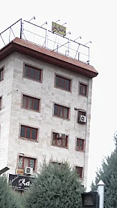 ساختمان نگین